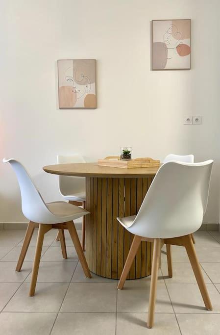 Appartement "Haven" à Saint-Priest  Extérieur photo